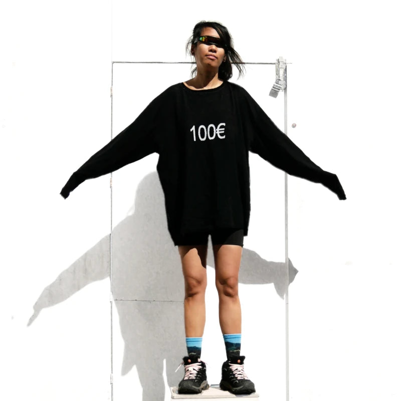 100€ Sweater
